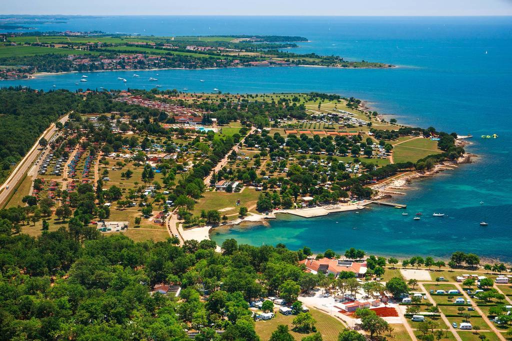 Mobile Homes Premium Vista Mare Park Umag By Camp4You Екстериор снимка